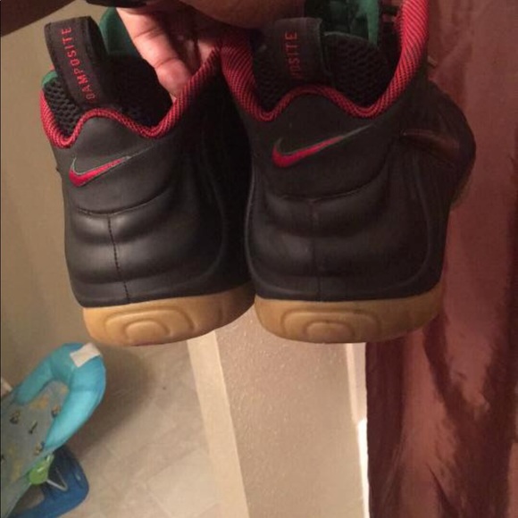 Gucci foams great condition!! - Picture 5 of 5